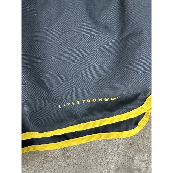 Nike DriFit Women's Black /Yellow Livestrong Athletic running shorts Size Medium - Picture 2 of 8